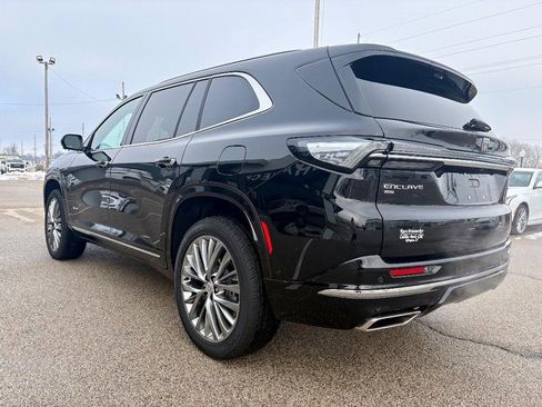 Used 2025 Buick Enclave Avenir w/ Super Cruise Package image 7