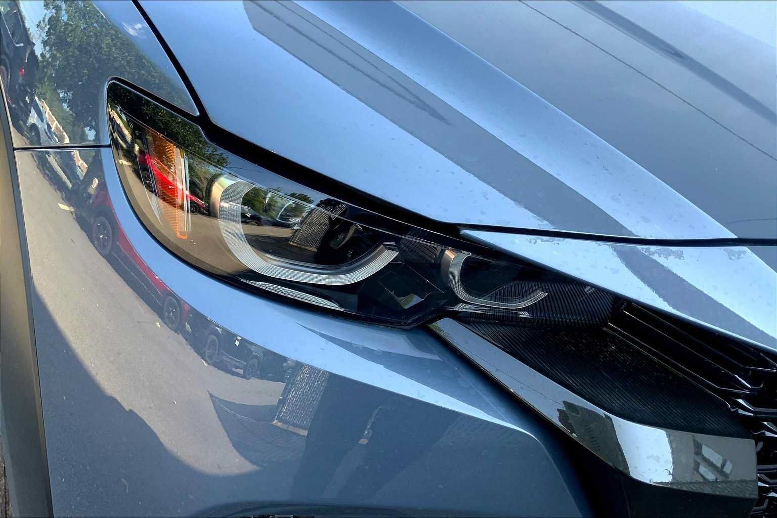 Certified 2025 MAZDA CX-50 AWD 2.5 Hybrid w/ Premium Pkg image 16