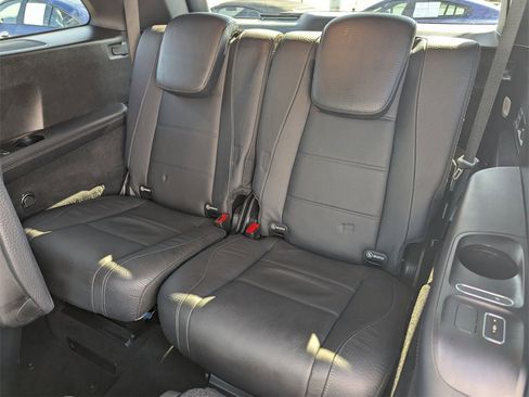 Used 2021 Mercedes-Benz GLS 580 4MATIC image 9