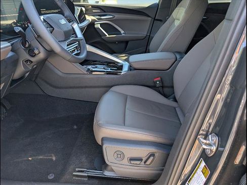 New 2025 Audi Q5 2.0T Premium Plus image 7
