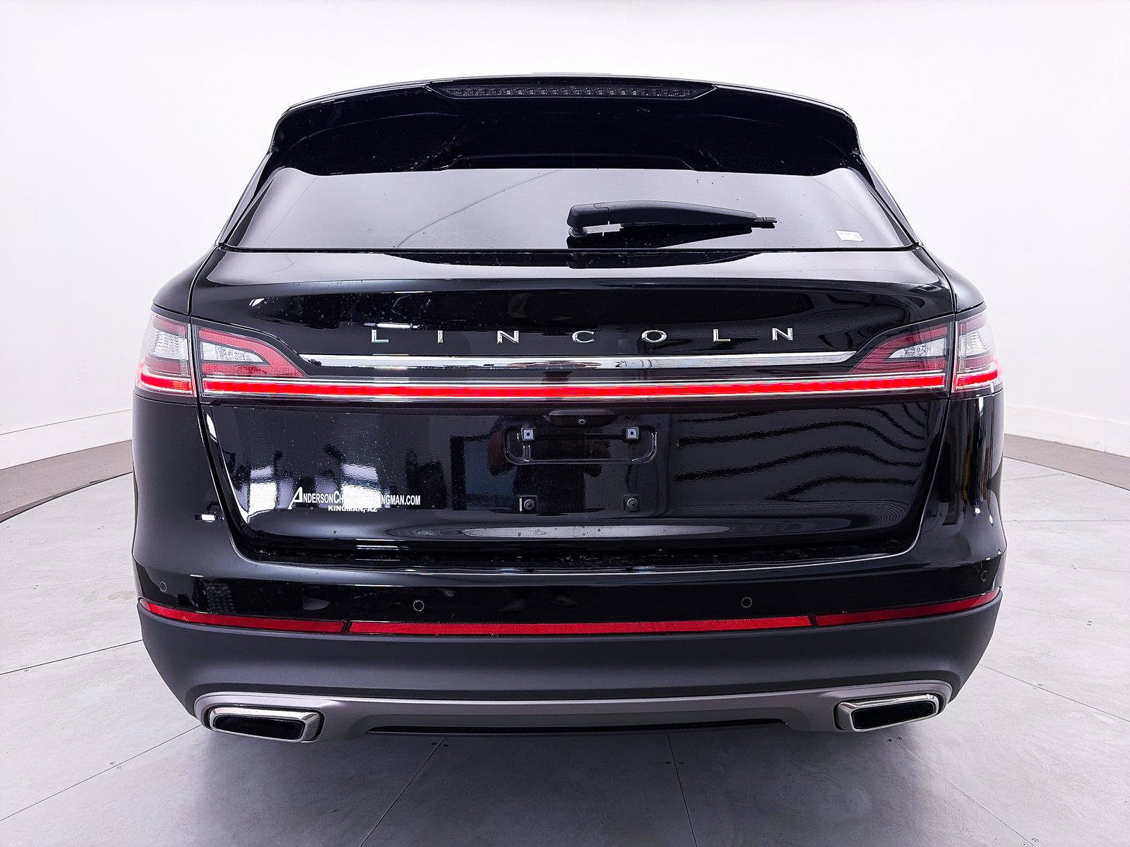 Used 2023 Lincoln Nautilus FWD w/ Premium Package image 14