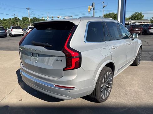 Used 2025 Volvo XC90 B6 Plus AWD/4WD image 6