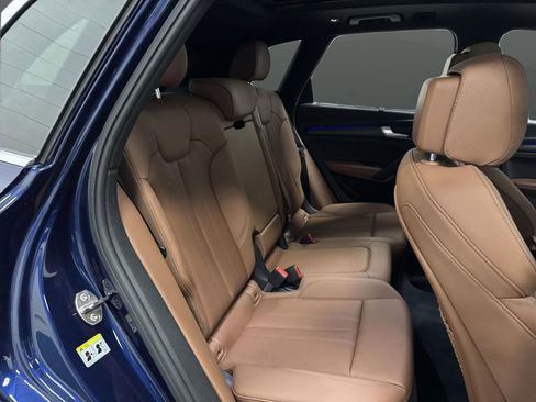 Used 2025 Audi Q5 2.0T Premium Plus w/ Premium Plus Package image 32