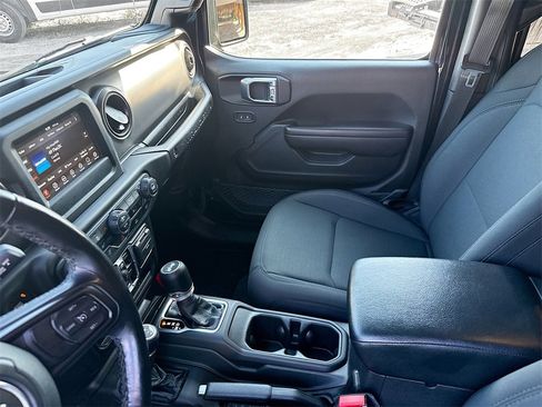 Used 2021 Jeep Wrangler Unlimited Sport S image 25