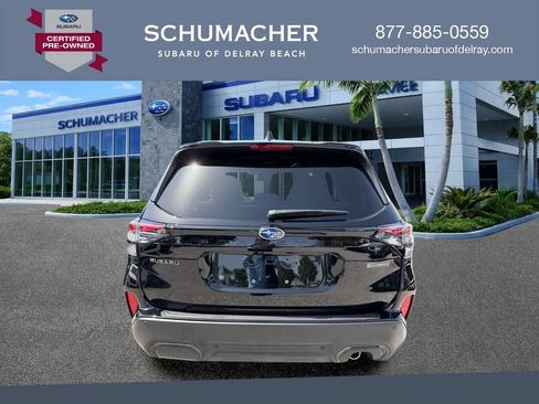 Used 2025 Subaru Forester Touring AWD/4WD image 6