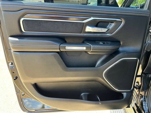 Used 2025 RAM 1500 Laramie w/ Laramie Southwest Edition AWD/4WD image 13