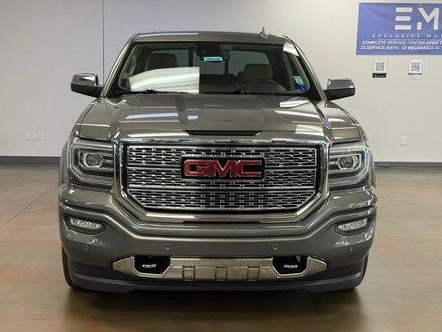 Used 2018 GMC Sierra 1500 Denali w/ Denali Ultimate Package AWD/4WD image 3