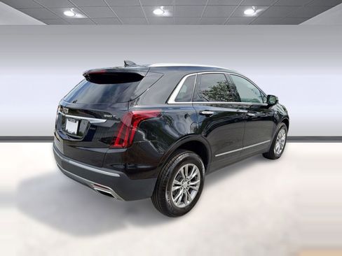 Used 2021 Cadillac XT5 Premium Luxury w/ LPO, Floor Liner Package AWD/4WD image 9