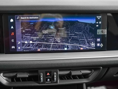Certified 2025 Porsche Cayenne AWD/4WD image 23