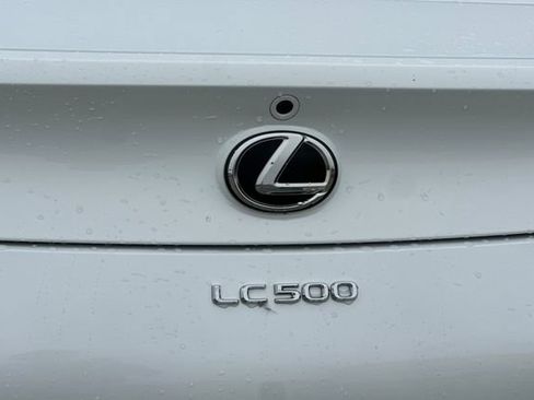 Used 2018 Lexus LC 500 Coupe w/ Performance Package RWD image 31