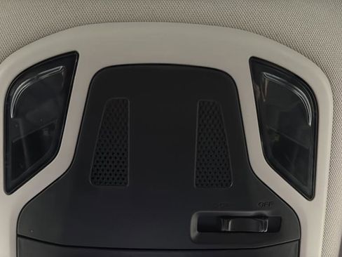 Used 2023 Subaru Legacy image 34