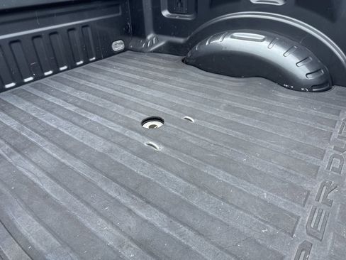 Used 2019 Ford F250 XLT w/ XLT Premium Package image 9