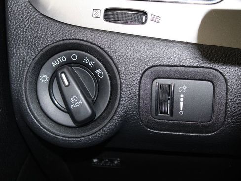 Used 2020 Dodge Journey Crossroad image 27