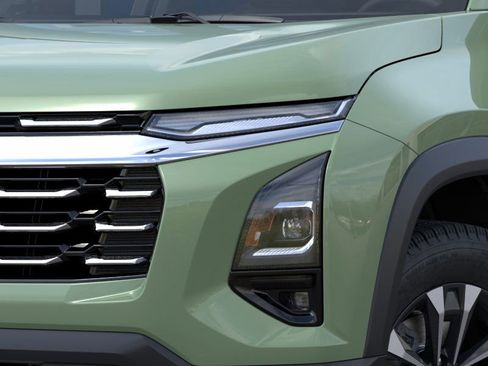 New 2026 Chevrolet Equinox LT w/ Convenience Package II image 10