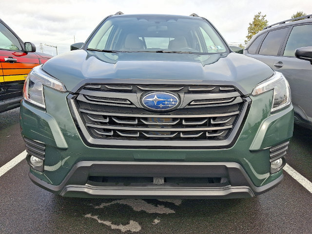 Certified 2023 Subaru Forester Premium AWD/4WD image 2