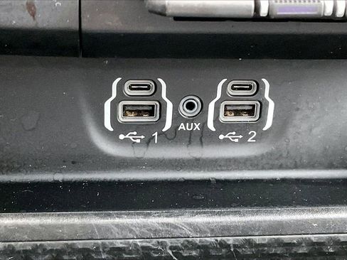 Used 2022 RAM 1500 Laramie w/ Sport Appearance Package AWD/4WD image 18