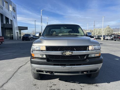 Used 2002 Chevrolet Silverado 2500 LS w/ Off-Road Skid Plate Pkg image 9