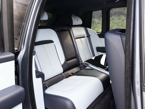 Certified 2022 Rolls-Royce Cullinan w/ Cullinan Package AWD/4WD image 78