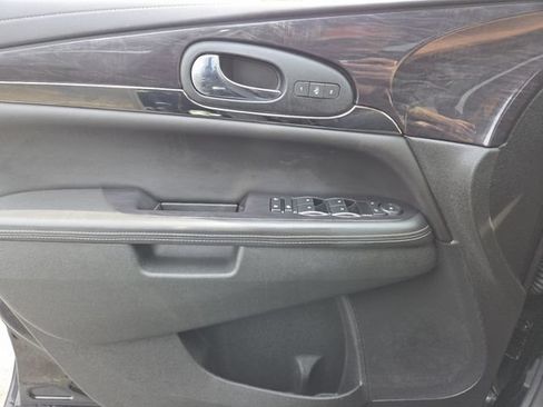 Used 2017 Buick Enclave Leather FWD image 30