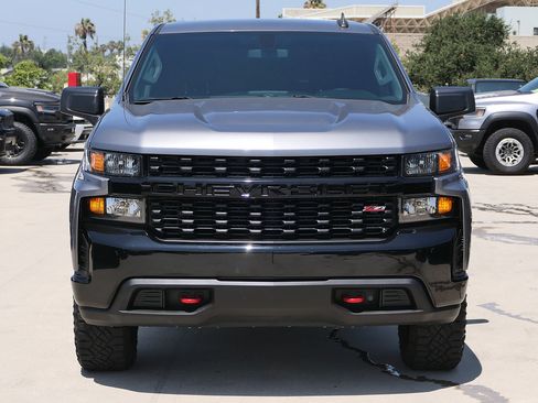 Used 2021 Chevrolet Silverado 1500 Custom Trail Boss w/ LPO, Dark Essentials Package AWD/4WD image 7
