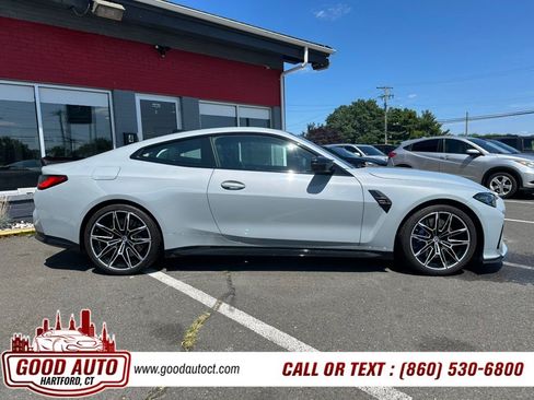 Used 2023 BMW M4 Coupe w/ Executive Package RWD image 4