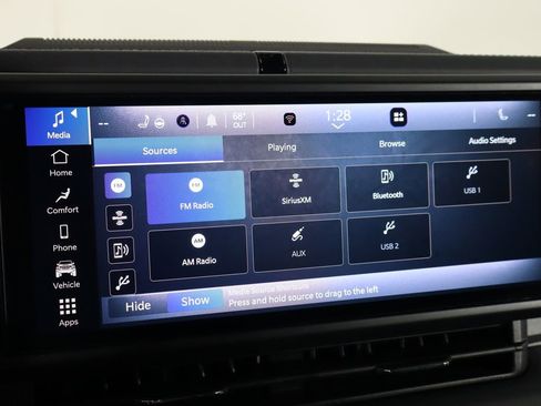 Used 2025 Jeep Wrangler Unlimited Sahara w/ Safety Group image 29