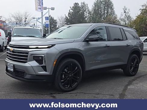 New 2026 Chevrolet Traverse LT image 5