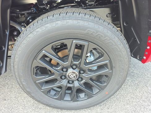 New 2026 Toyota Tundra SR5 AWD/4WD image 8