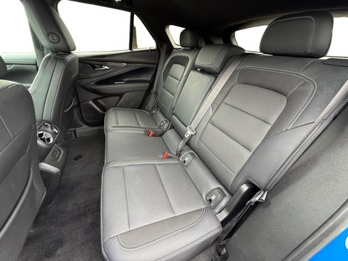 Used 2024 Chevrolet Blazer EV LT AWD/4WD image 16