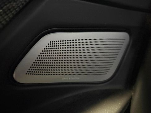 Used 2017 BMW M6 Coupe image 27