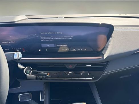 New 2025 Buick Envision Sport Touring image 12