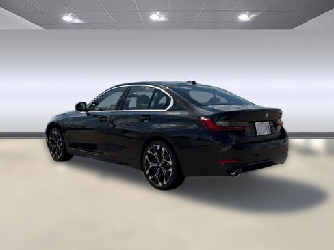 New 2026 BMW 330i Sedan w/ Convenience Package RWD image 3