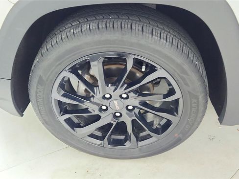 Used 2023 GMC Terrain SLT w/ Elevation Edition AWD/4WD image 30