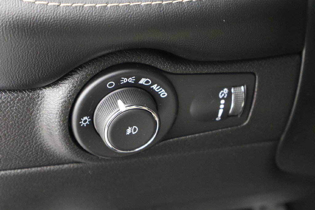 Used 2021 Dodge Durango GT AWD/4WD image 24