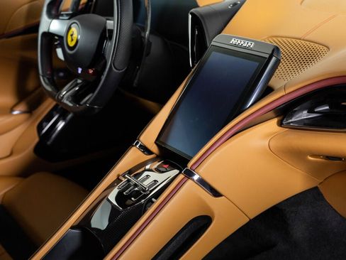 Certified 2022 Ferrari Roma image 35