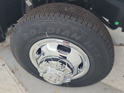 New 2026 RAM 3500 Tradesman w/ Chrome Appearance Group A image 21