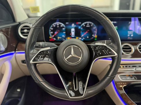 Used 2021 Mercedes-Benz E 350 4MATIC Sedan w/ Premium Package image 24