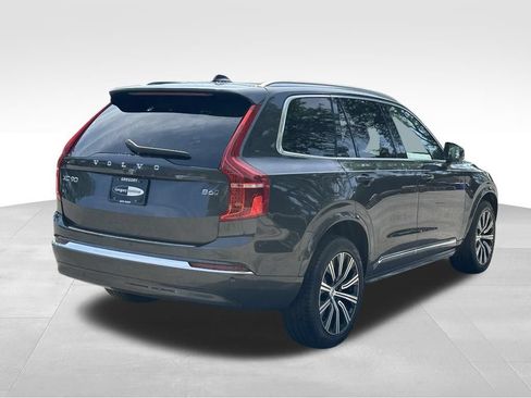 Used 2024 Volvo XC90 B6 Plus w/ Protection Package Premier AWD/4WD image 7