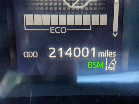 Used 2019 Toyota Highlander Plus image 11