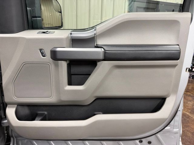 Used 2020 Ford F150 XLT w/ Equipment Group 302A Luxury AWD/4WD image 26