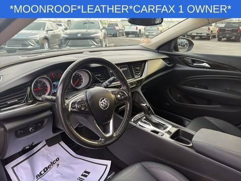 Used 2018 Buick Regal Essence w/ Driver Confidence Package #1 image 19