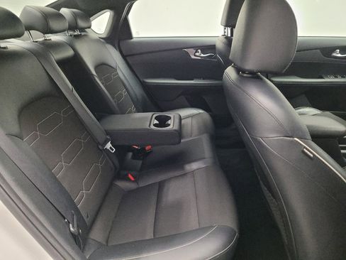 Used 2023 Kia Forte GT-Line w/ GT-Line Premium Package FWD image 19