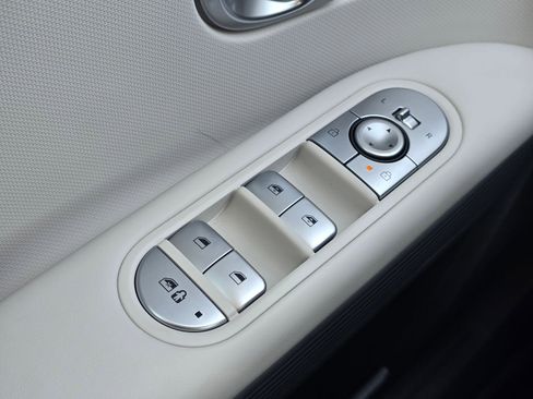 Certified 2024 Hyundai Ioniq 5 SEL image 23