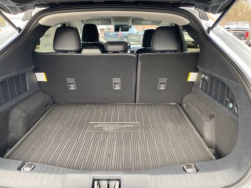 New 2023 Ford Mustang Mach-E Select w/ Comfort Package Lite image 17