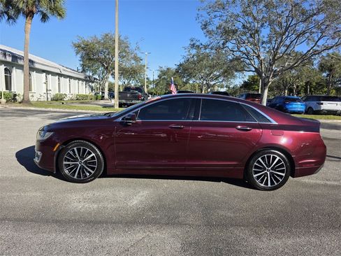 Used 2017 Lincoln MKZ Reserve image 3