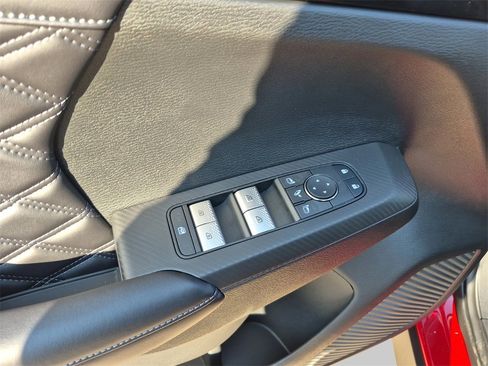 New 2025 Mitsubishi Outlander SEL image 20