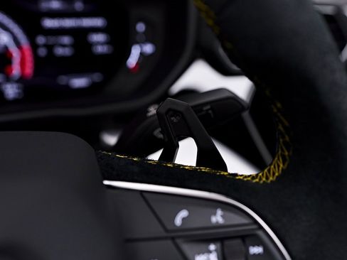 Used 2021 Lamborghini Urus image 66