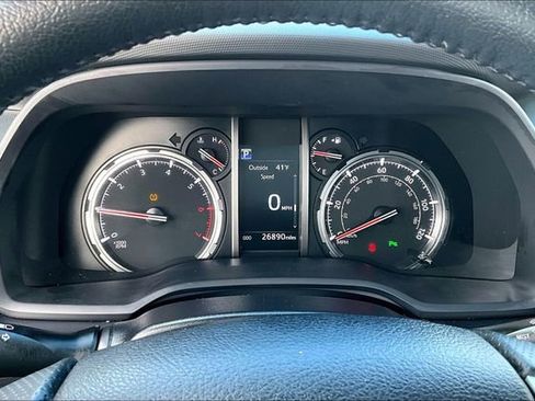 Used 2024 Toyota 4Runner Limited image 12