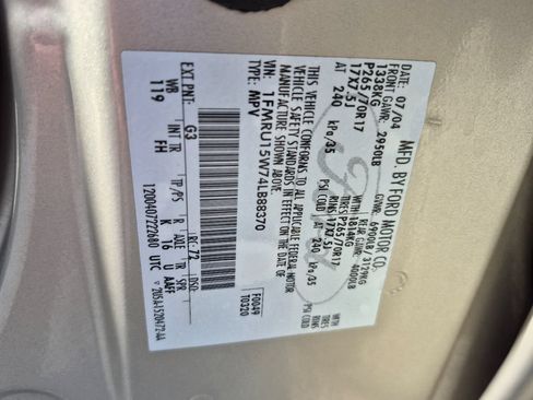 Used 2004 Ford Expedition XLT RWD image 23