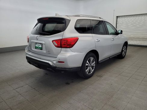 Used 2020 Nissan Pathfinder SL AWD/4WD image 9